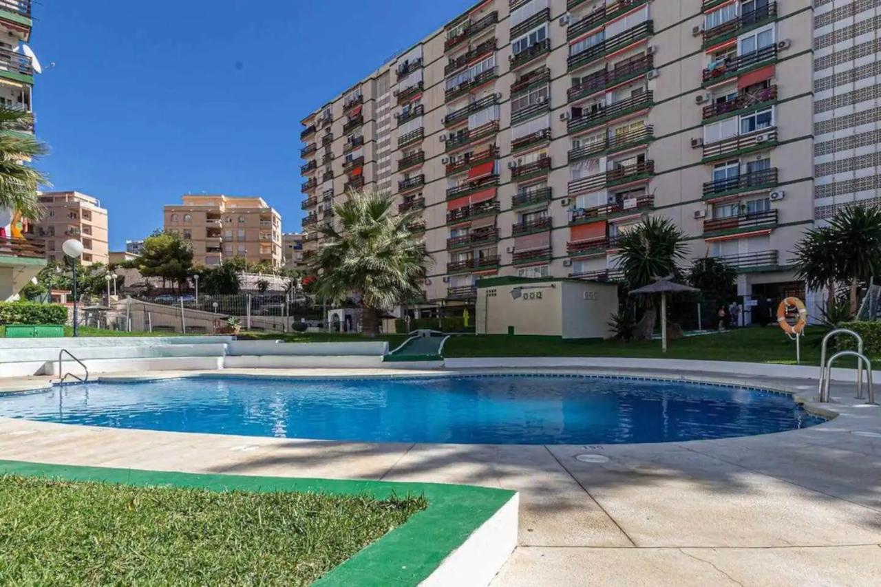 Estudio Turistico En Benalmadena A 200 Mts Del Mar Exterior foto